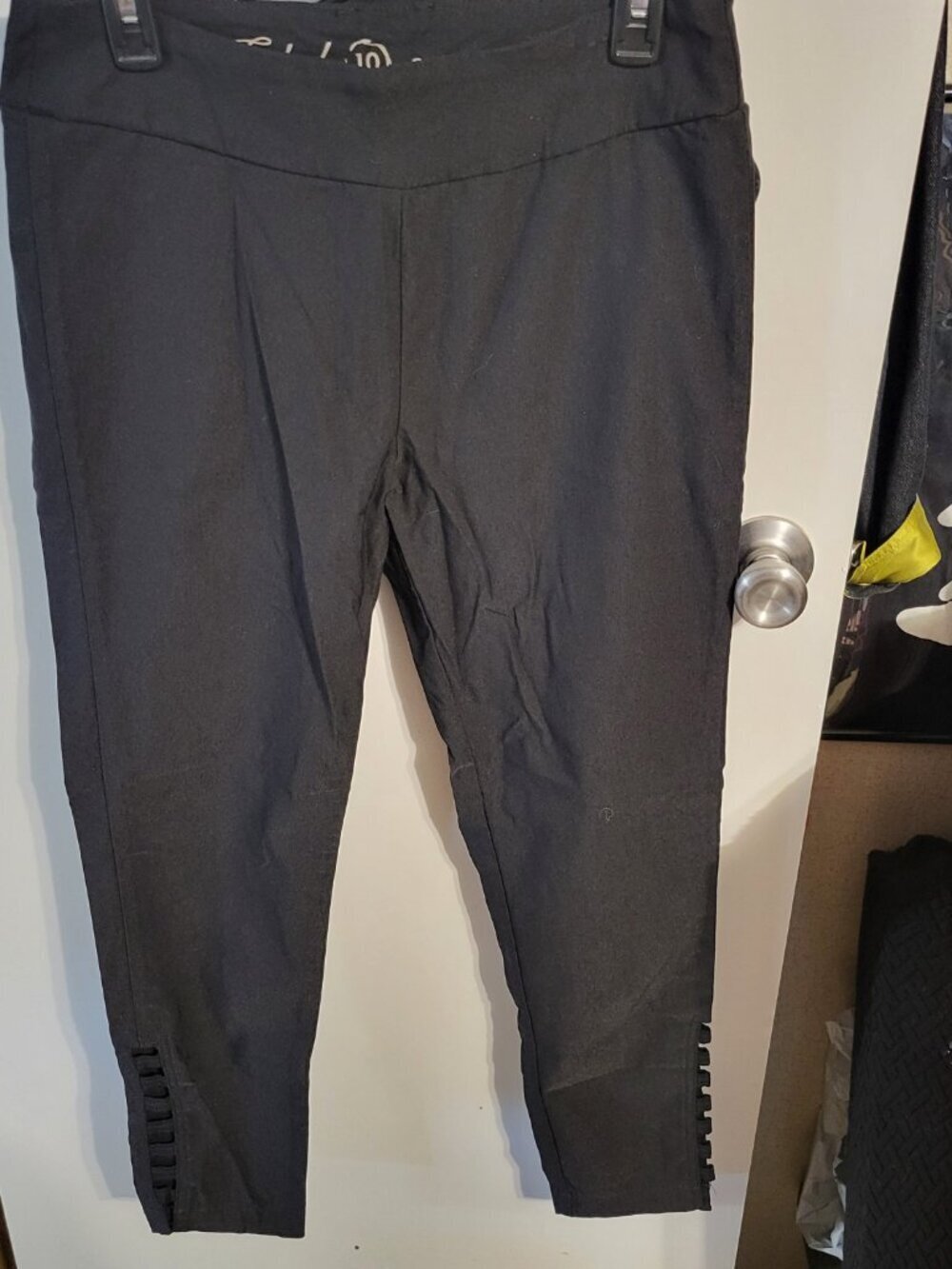 WOMANS ETHYL SIDE CUT OUT DRESS PANTS SZ 10